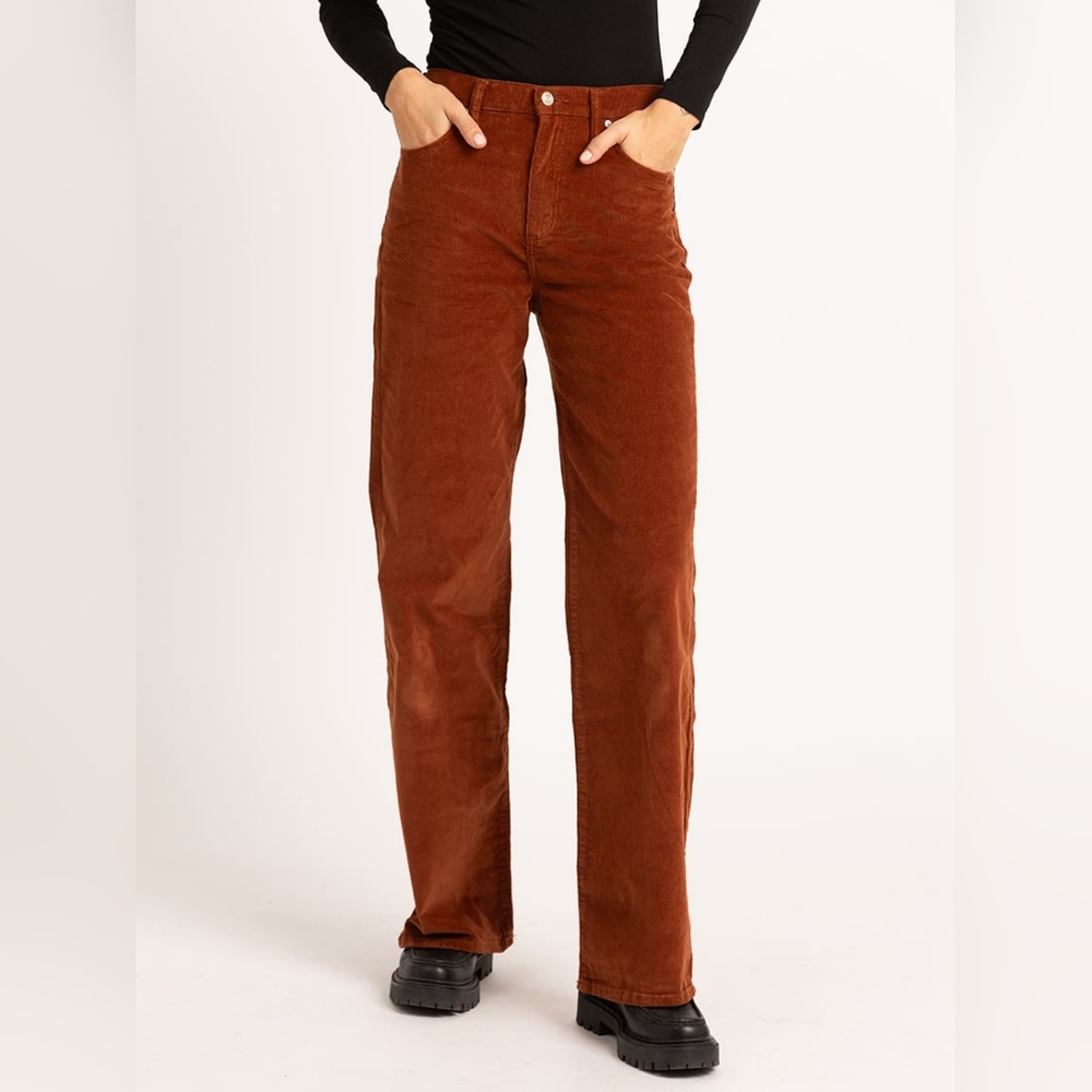 Silver Jeans Co. Womens Highly Desirable High Rise Trouser Leg Pants